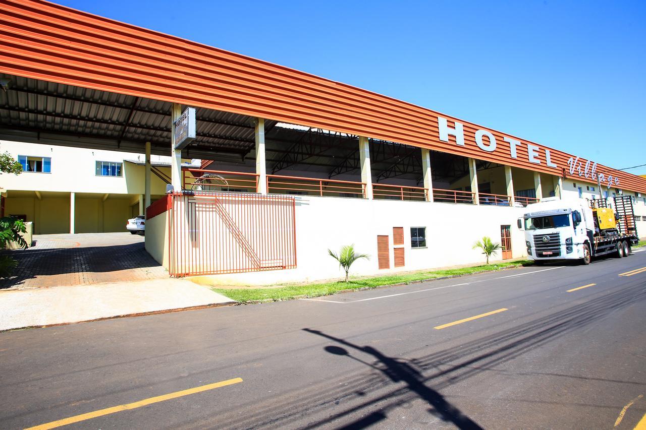 Hotel Village Pato Branco Exterior photo